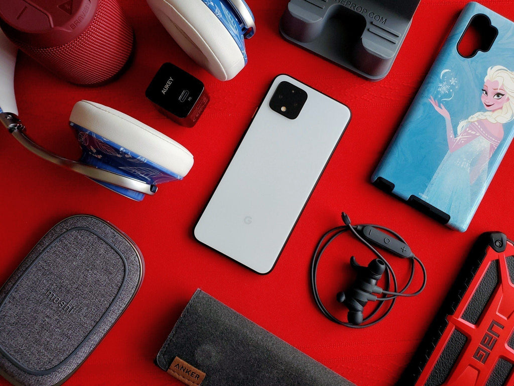 What Accessories Do You Need for a New Smartphone?