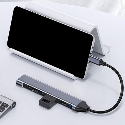 YUGSHNKFC 5 1 USB C Hubs in USB C/USB Adapter Docking Station with USB Port USB C Port Memory Card USB C Adapter