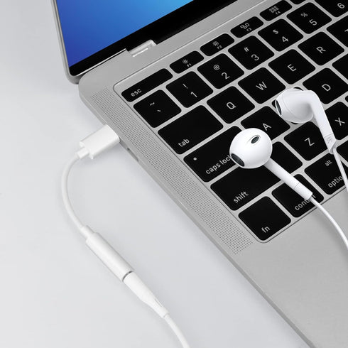 USB C to 3.5 mm Female Headphone Jack Adapter for Apple iPhone 15, iPad Pro, Google Pixel, Samsung Galaxy (White 2 Pack)