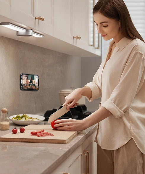 Fin2feel iPhone 11 Magnetic Case with Glass Screen Protector & Suction Cup Mount for TikTok, Selfies, & Hands-Free Use.