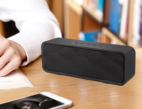 Wireless Bluetooth Speaker with AUX/USB/TF Card Slot, Outdoor Portable Stereo Speaker with HD Audio, Enhanced Bass, FM