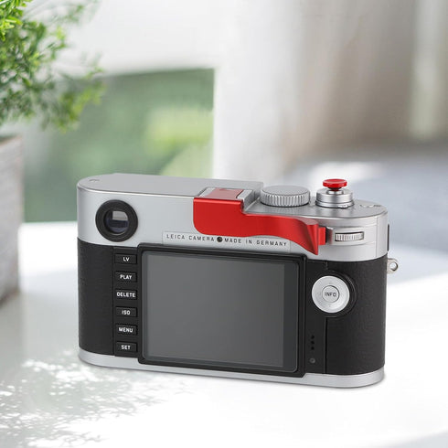 Haoge THB-M24R Metal Hot Shoe Thumb Up Rest Hand Grip for Leica M Typ240, M262, M-D, Red
