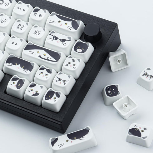 PBT Keycaps 135 Keys, Black and White Cat Cute Shape Keycaps Set, Dye-Sublimation Mao Profile for Mechanical Keyboards