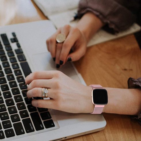 ZWGKKYGYH Compatible with Fitbit Versa and Versa 2 Bands, Rose Gold Stainless Steel Magnetic Band Strap, Large