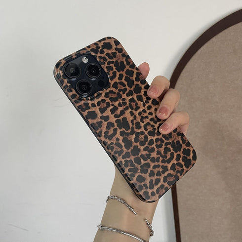 owwiktten 12/12 6.1 inch 12 12pro Brown Cheetah Print Leopard Phone Case for iPhone Pro Retro Trendy Luxury Matte Slim