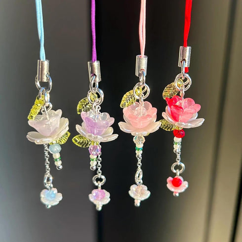 Y2K Agromusk Pink Flower Phone Charms,Cute Beaded Lotus Flower Phone Strap Handmade Decor for Women Accessories