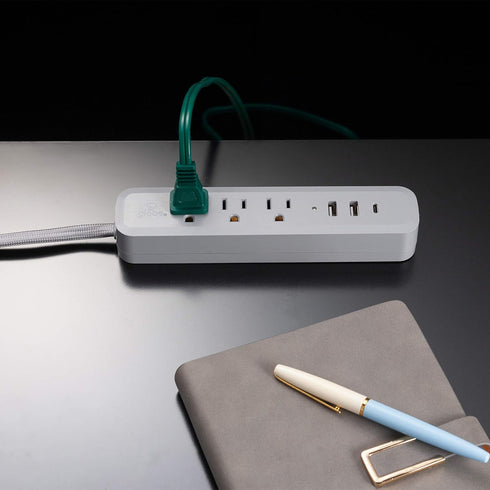 Globe Electric 6-ft 3-Outlet USB Surge Protector Power Strip, 2x USB-A, 1x USB-C, Right Angle Plug, Gray
