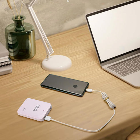 4AA Operated Battery Powered Phone Charger Holder Portable USB Charging Stand with 4 Battery Slots