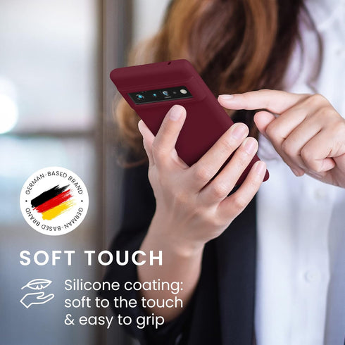 kwmobile TPU Silicone Case Compatible with Google Pixel 6 Pro - Soft Finish Phone Cover in Rhubarb Red