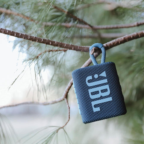 JBL Go 3 Portable Speaker with Bluetooth, Built-in Battery, Waterproof and Dustproof, Blue