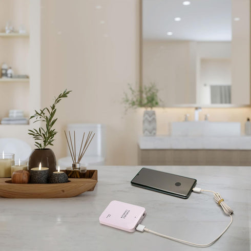 4AA Operated Battery Powered Phone Charger Holder Portable USB Charging Stand with 4 Battery Slots