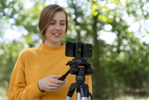 DaVoice 1/4" Tripod Phone Mount Screw Adapter, Compatible with iPhone Samsung and Cell Phones, Adjustable Smartphone