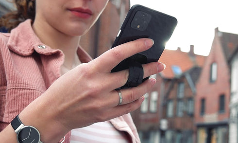IPPINKA goBelt Ultra-Thin Smartphone Grip Holder with Stand Function, 1mm Thick - Black