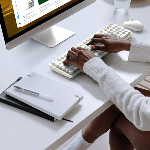 Wireless Keyboard and Mouse Combo, 104 Keys Full-Sized Typewriter Keyboard, 2.4 GHz USB Receiver, Cremy White