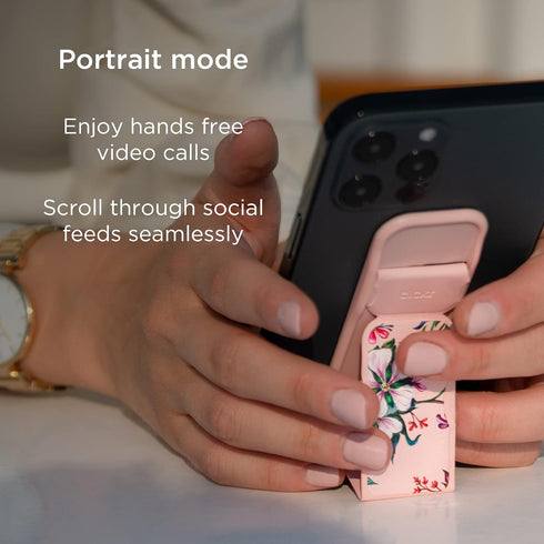 RICHMOND & FINCH Phone Grip Holder, Universal Expanding Stand Compatible with iPhone, Samsung, Dark Green Palms Design