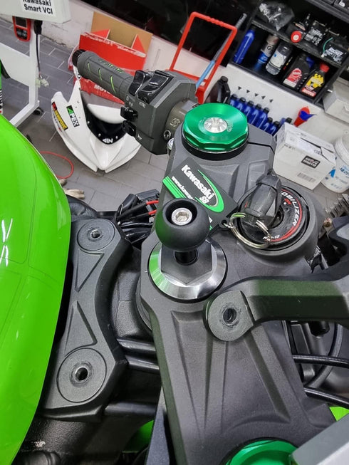 MotoMount Ninja for Kawasaki Ninja, 12mm Hexagon Hole Mount with 1inch Ball, Compatible with Phone/Camera/GPS