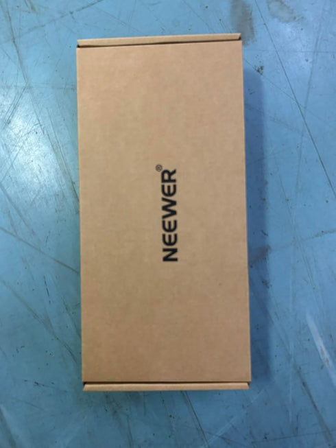 NEEWER Smartphone Video Rig, Phone Stabilizer Grip Vlogging Cage with Cold Shoe Tripod Mount for iPhone Samsung