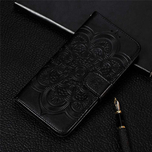 LEECOCO Mandala Embossing Case for Galaxy S10e, Luxury PU Leather Flip Wallet with Magnetic Stand, Card Slot Folio