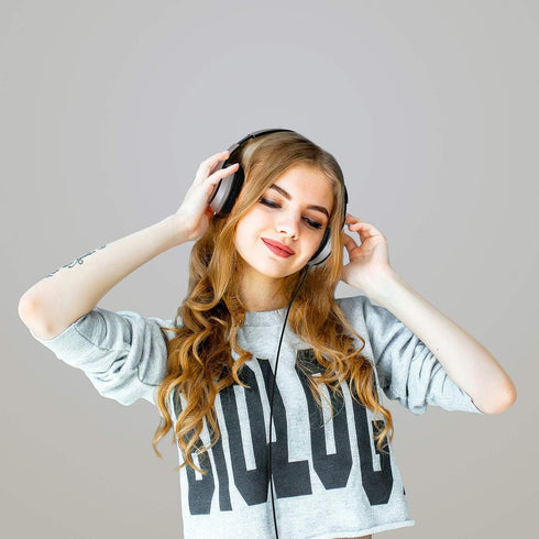 LORELEI X6 Over-Ear Headphones, Lightweight Foldable & Portable Stereo Bass with Microphone, 1.45M No-Tangle Wired