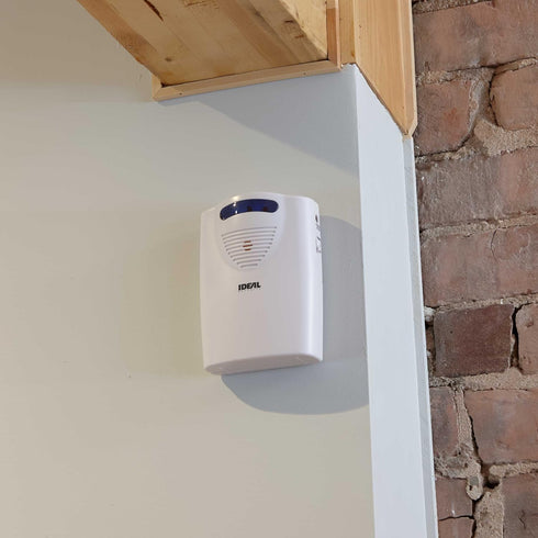Ideal Security Wireless Chime SK664 - 6 Different Sounds, LED Alert, Battery Powered, Works with All SK6 Sensors, White