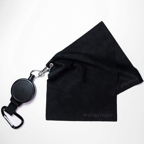 Lens Cloth and Retractable Reel for Outdoor Photography, Eyeglasses, Camera Lenses, Electronics, Sport Goggles and More