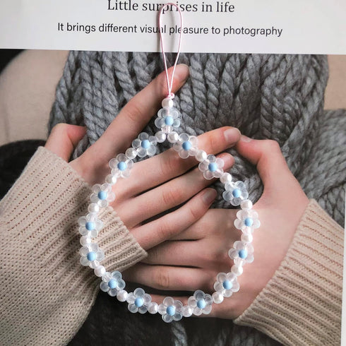 Beaded Mobile Phone Lanyard Wrist Strap, Y2K Cute Phone Charms for Women, Anti-Lost Chains