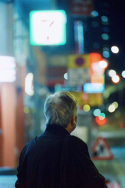 Amber 800 35mm Color Negative Cine Film, 27 Exposures, ISO800, 135, Cinematic Motion Picture Style