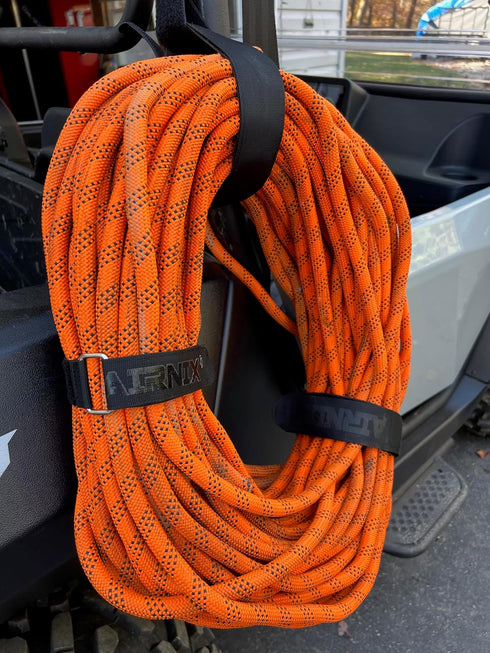 4pc 18" x 1.5" Nylon Webbing Hook and Loop Cinch Straps with Metal Buckle, Reusable Fastening Straps