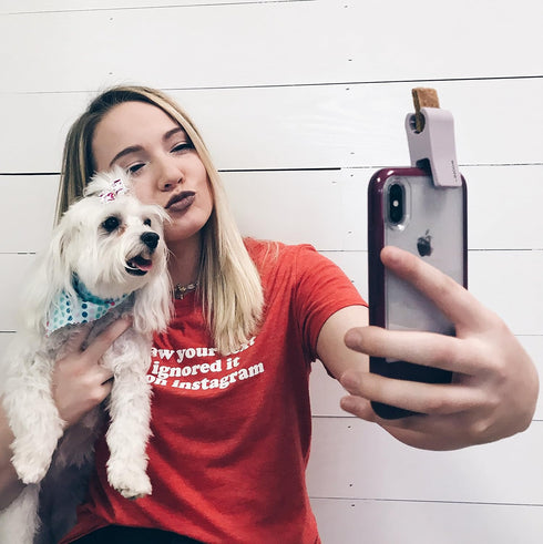Model Citizen Pet, Inc. WOOFIE - The Pet Selfie & Portrait Tool (Slay Gray)