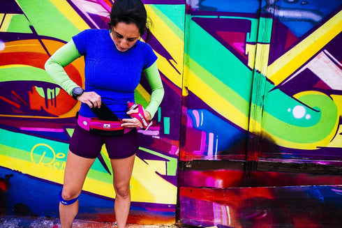 Nathan Running ArmBand Super 5K, Universal Fitting for iPhone, Samsung, Note, Galaxy, Perfect for Running, Biking