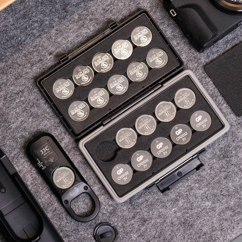 CR2032 Battery Case Holder, Water-Resistant Anti-Shock Coin Cell Battery Case for 20x CR2032/CR2025/CR2045/CR2016,