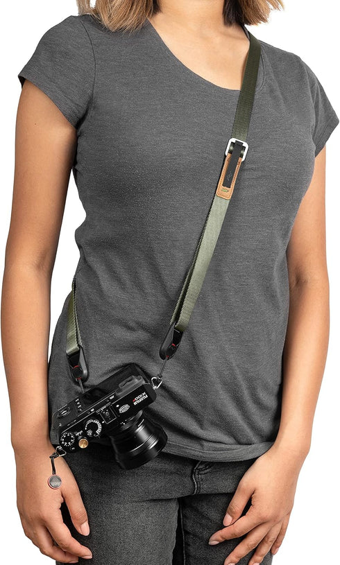 Peak Design Leash Camera Strap for System Cameras and Smaller DSLRs, Sage Green (L-SG-3)